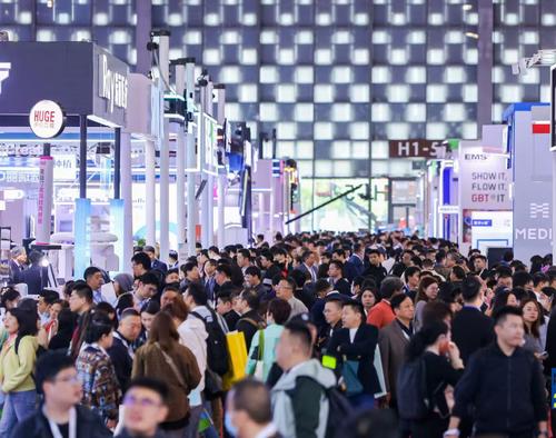 Latest company news about Chengdu I-ReHealth Medical Device Co., Ltd. błyszczy na DenTech China 2025 w Szanghaju