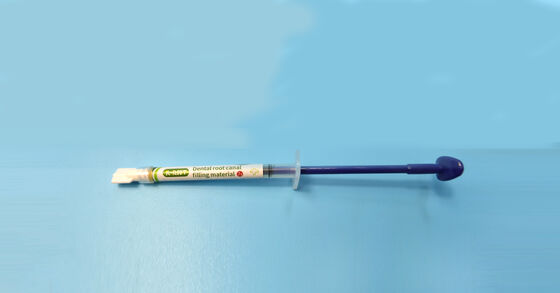 Pasta z wodorotlenkiem wapnia z jodoformem - 2 g na strzykawkę materiału wypełniającego kanał korzeniowy do pierwotnych i młodych zębów stałych